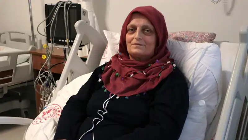 58 Yaşındaki Kadın, Meme Kanserini Yendi ve Yeni Hayatıyla Öne Çıkıyor