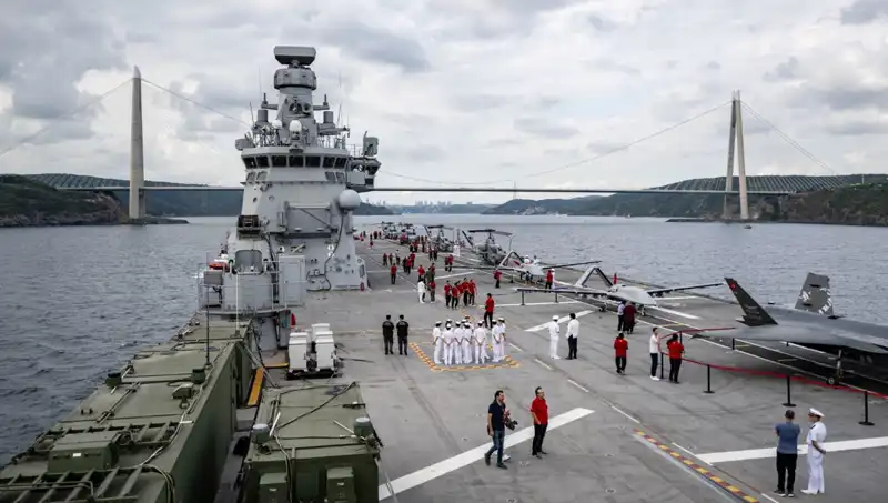 TCG Anadolu, Sarayburnu'ndan Hareket Etti: Yeni Görevine Yola Çıktı