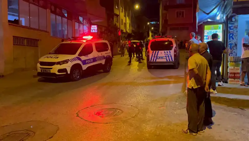 Firari Hükümlüyü Yakalamak İçin Polise Saldırdılar: Şok Edici Olay