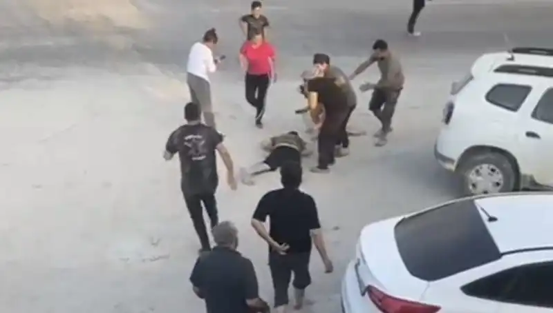 Hatay'da Kavga Faciası: İki Gençten Biri Hayatını Kaybetti