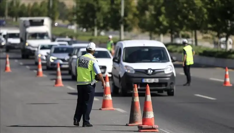Tünel Kapandı: Konvoy Şehirde Kriz Yaratıyor!