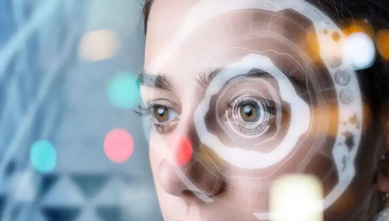 Yeni Kontakt Lens: Gözler Kapalıyken Görme Deneyimi
