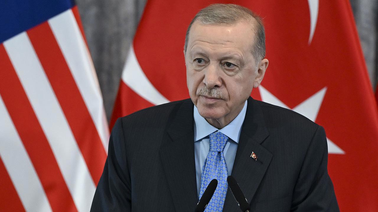 Cumhurbaşkanı Erdoğan: İsrail'e sürdürdüğü işgale son vermeli çağrısı