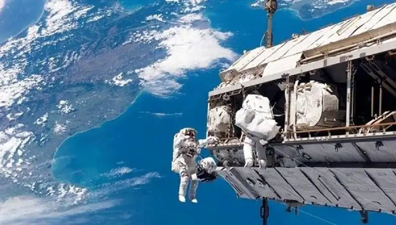 NASA ve Rusya, Uzay İstasyonu İşbirliğini Yenilemek İçin Anlaştı