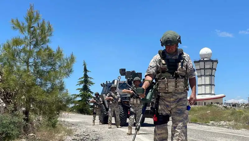 Mehmetçik Bayramda Nöbette: Kahramanlarımız Vatan Savunmasında Görev Başında