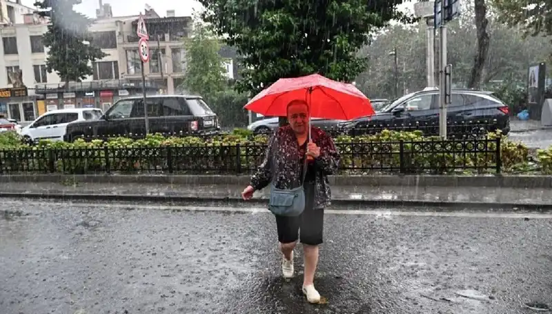 Sarı Kodlu Yağış Uyarısı: Meteorolojik Durum ve Alınacak Önlemler