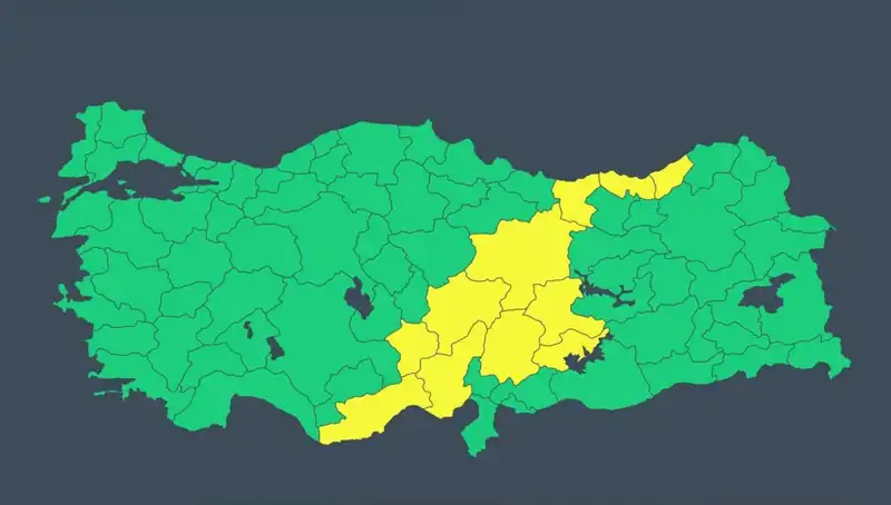 Aniden Bastıran Kötü Havalar: 11 İlde Sağanak ve Fırtına Bekleniyor
