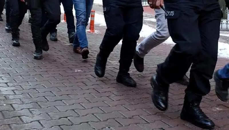 MİT ve Emniyet Birlikte FETÖ'ye Yönelik Büyük Operasyon Düzenledi