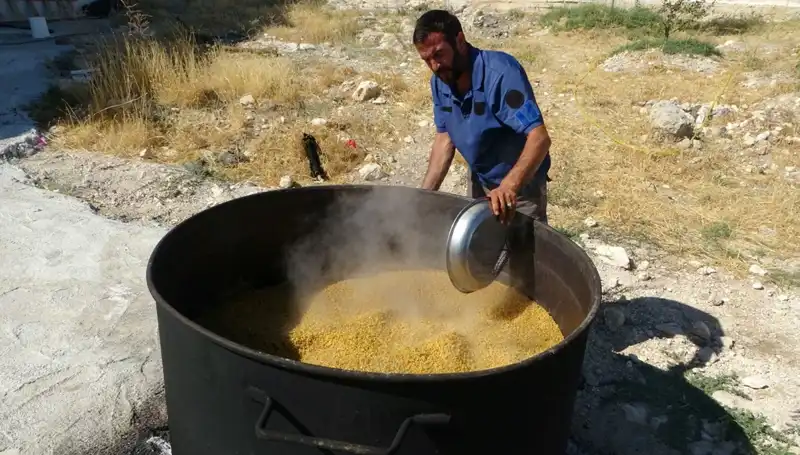 Ağustos’ta Başlayan Gelenek: Kazanlar Kaynamaya Başladı!