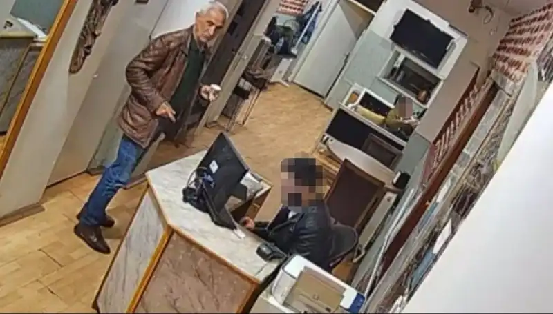 Özgür Özel'e Saldıran Selçuk Tengioğlu'nun Son Görüntüleri Ortaya Çıktı!