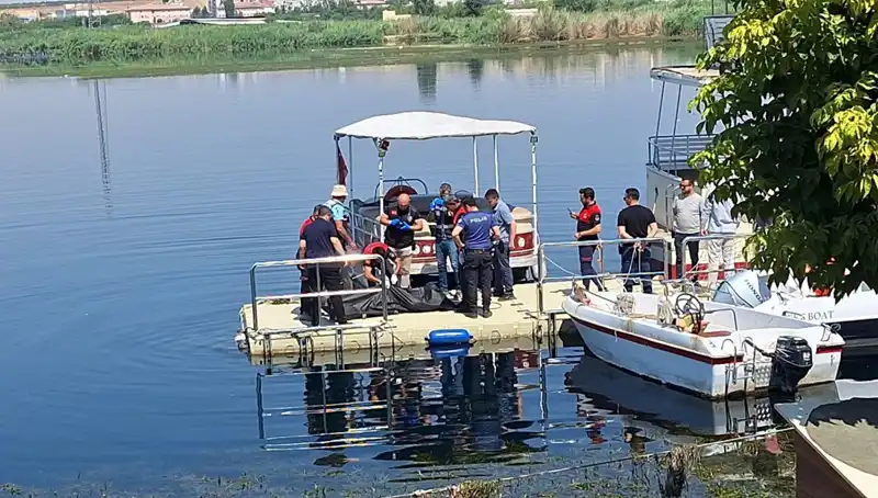 Fırat Nehri'nde Şok Edici Olay: Erkek Cesedi Bulundu