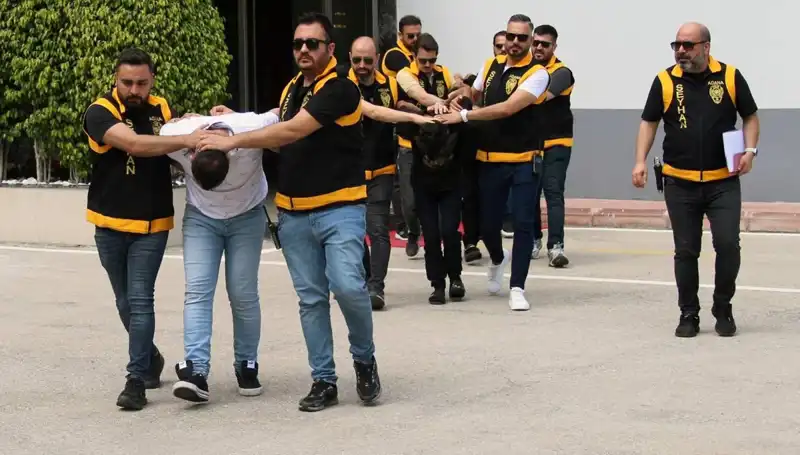 İş İnsanı Sevgili Tuzağına Düşerek Hayatının Şokunu Yaşadı