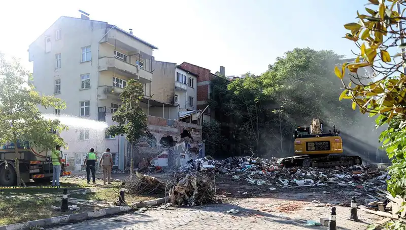 Sındırgı’da Deprem Artçıları Devam Ediyor: Son Veriler Korkutuyor