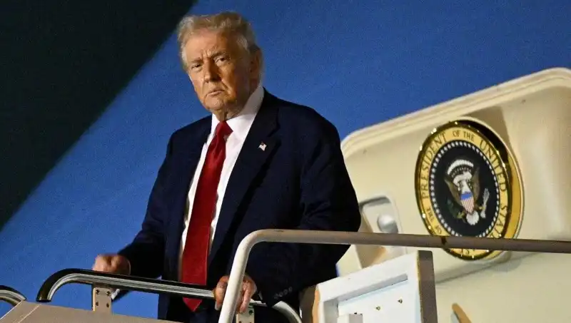 Trump, Lahey’deki NATO Zirvesi’nde Tarihi Bir Konuşma Yapacak