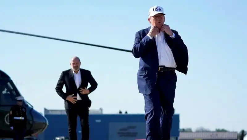 Trump, Musk'ın Parti Önerisini 'Çok Saçma' Buldu