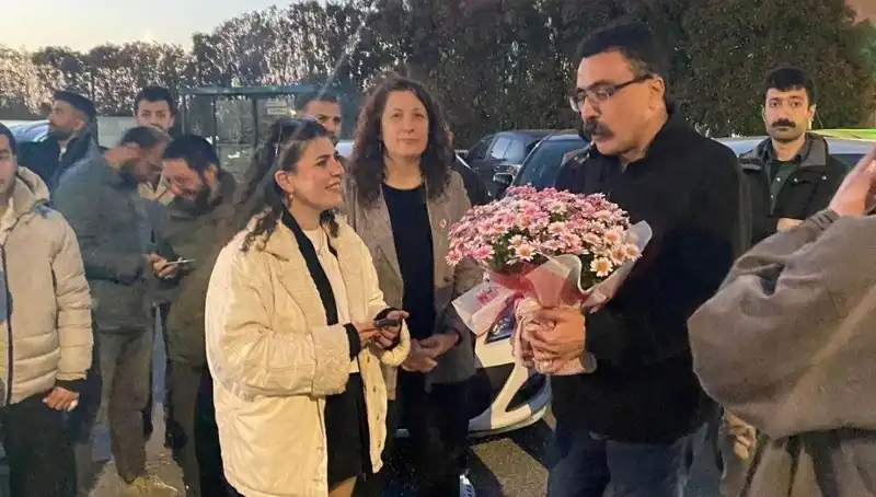 Selçuk Kozağaçlı'nın Tahliyesi: Türkiye'de Hukuk ve Adalet Üzerine Yeniden Düşünme Zamanı