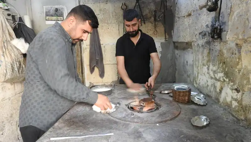 İşi Öğretecek Çırak Bulamıyorlar: Esnaflığın Son Temsilcileri Zora Girdi
